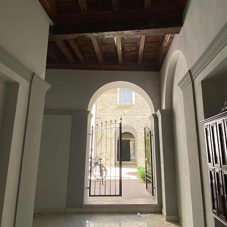 Casa Celin:in centro storico ad un passo dal mare Appartamento Pesaro Esterno foto